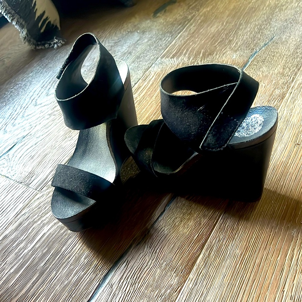 Vince camuto suede wedges